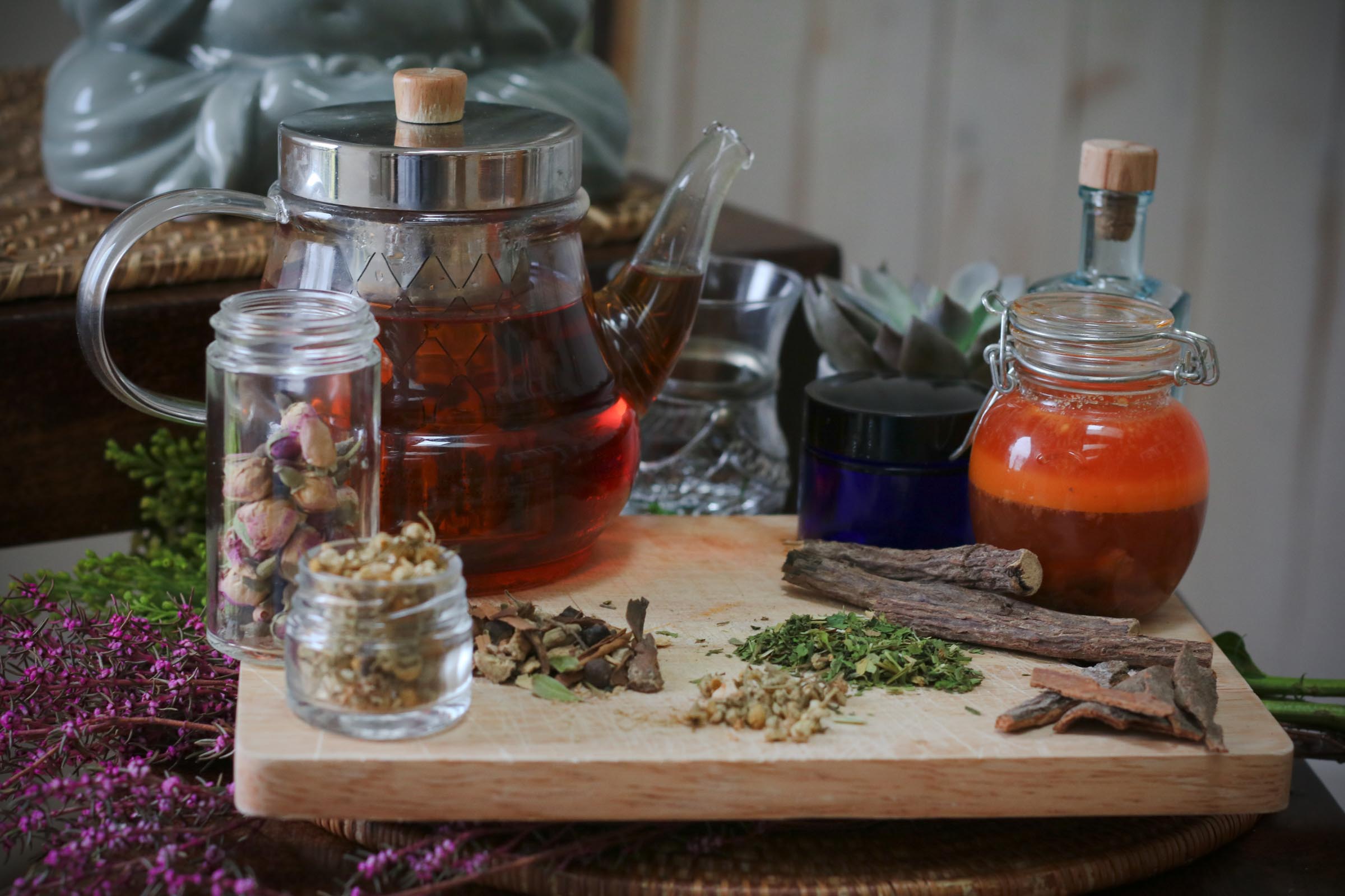 herbal-medicine-essence-of-the-soul